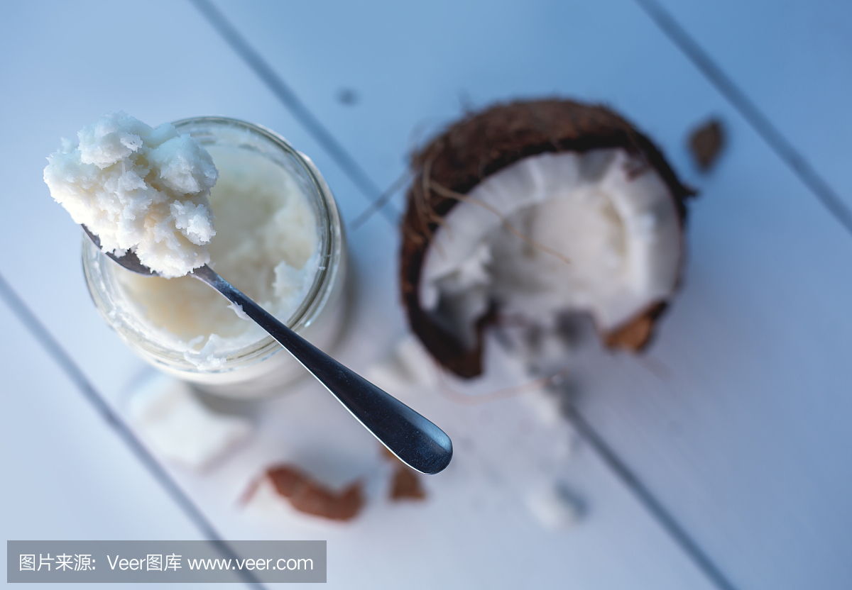 集天然椰子產(chǎn)品水療治療,化妝品或食品成分